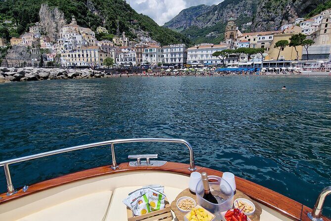 Private Boat Tour Along the Amalfi Coast from Positano - Meeting Positano like a pro: where to go and what to expect