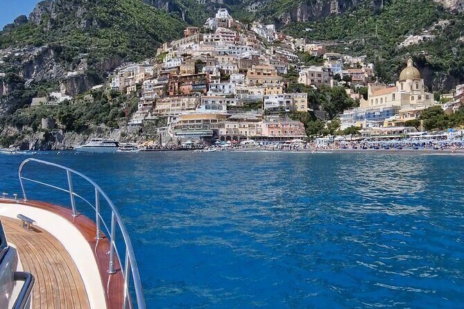 Private Boat Tour Along the Amalfi Coast from Positano - The Amalfi Coast cruise: Prosecco, coast views, and realistic stop time