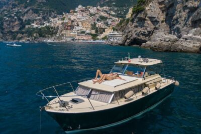 Private boat tour along the Amalfi Coast or Capri from Salerno - The boat experience: classic comfort and smooth cruising
