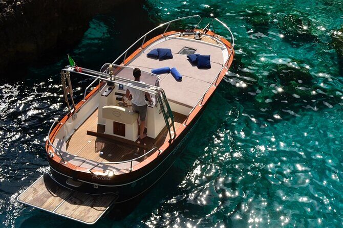 Private boat trip to Capri - Blue Grotto: The Extra Ticket and the Boat-Change Reality Check