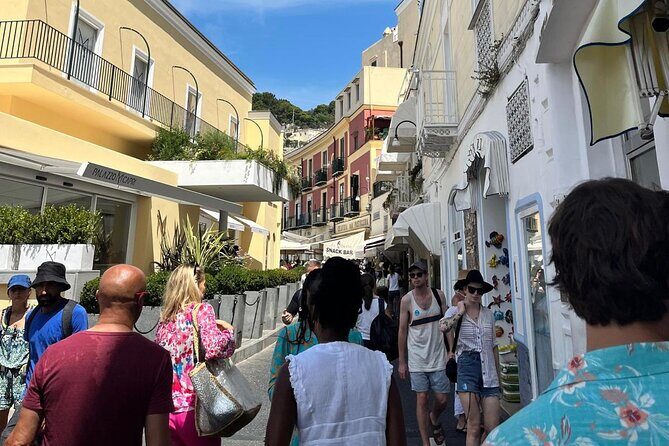 Private Capri Boat tour BEST SELLER - Why this private Capri boat tour works better than ferries