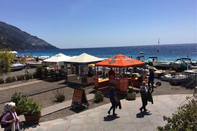 PRIVATE CAPRI ISLAND & BLUE GROTTO Full Day boat tour. - How the morning check-in at Spiaggia Grande works