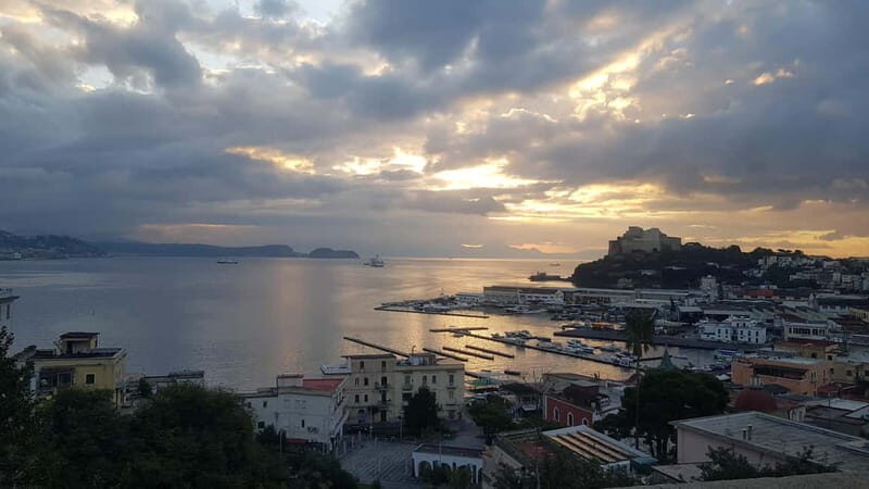 Private car tour among the treasures of the Campi Flegrei in Naples - Who should book (and who should skip)