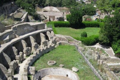 Private car tour among the treasures of the Phlegraean Fields of Naples. - Private car setup: pickup points and how long you’ll really spend