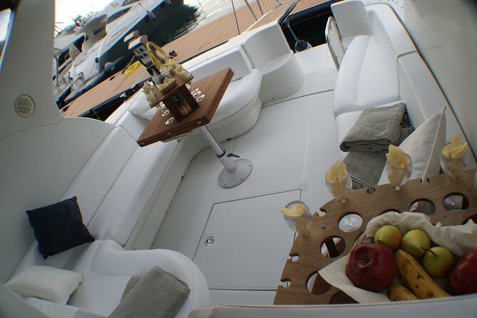 Private Cruise to Capri and Amalfi coast from Positano or Amalfi - yacht 40' - The Amalfi Coast Section: Positano, Amalfi, Li Galli, Nerano