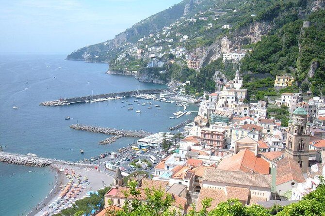 Private day tour on the Amalfi Coast - 4 to 6 pax - Positano: romantic cliffs, tight streets, quick town time