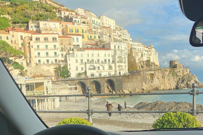 Private day tour on the Amalfi Coast - 4 to 6 pax - Your guide and van: the difference is how the day is handled