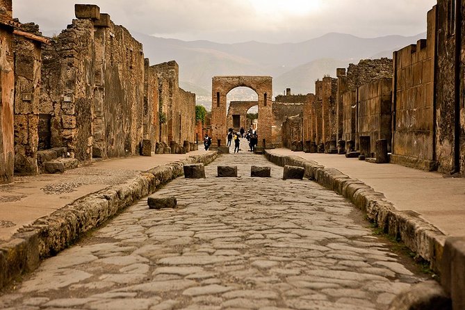 Private Exclusive VIP Tour of Positano, Pompeii & Mount Vesuvius - Price and value: what $378.50 buys you (and when it’s worth it)