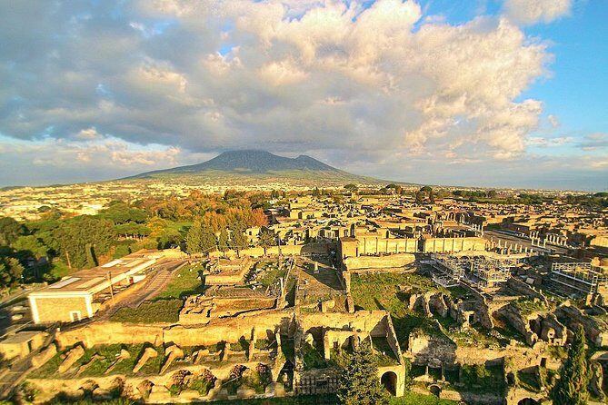 Private Excursion to Pompeii and Amalfi Coast from Naples Cruise Port or Hotel - The car ride: comfort, language limits, and quick tips that pay off
