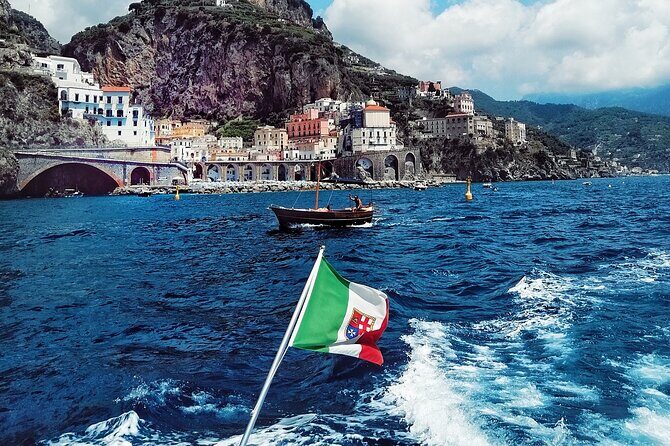 Private full day tour by boat on the Amalfi Coast - Who should book this private Amalfi boat day