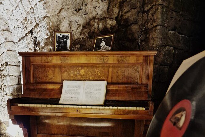Private Guided Multimedia Exhibition on the History of Sorrento - Inside the exhibition: expect a focused indoor presentation