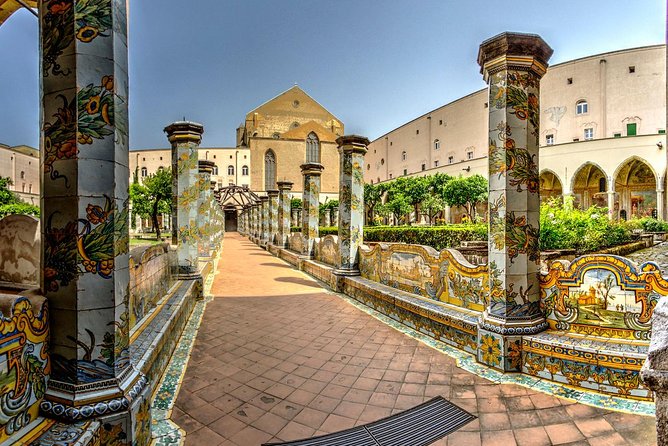Private Guided Tour Of Naples Historic Center & Pompeii - Why this private format works in Naples