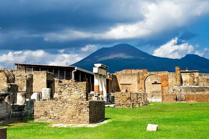 Private Guided Tour Of Naples Historic Center & Pompeii - Price and value: is this worth $1,375.67 per group?