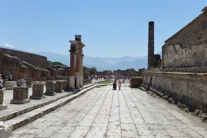 Private Guided Tour of Pompeii and Herculaneum - FAQ
