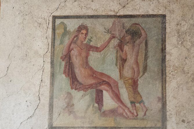 Private Guided Tour of Pompeii. Sunset Tour - Temple of Apollo: one preserved temple with atmosphere
