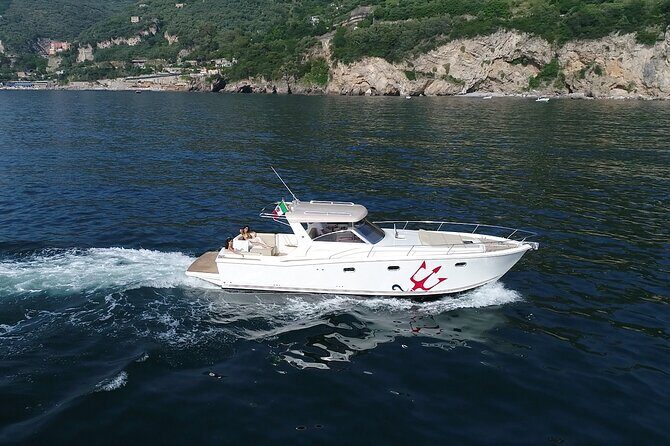 Private Ischia Boat Tour from Positano: Full Day Trip - Sorgeto hot springs by sea: what to expect and what’s extra