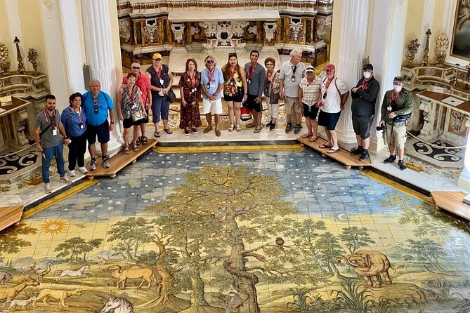 Private One Day Walking Tour of Capri with Guide - Giardini di Augusto: the included terrace view that anchors the day