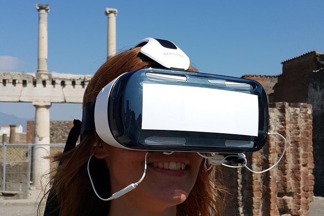 Private Pompeii Tour with 3D Virtual Reality Headset - Stop at Pompeii Archaeological Park: where the VR and ruins meet