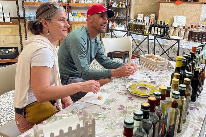 Private Pompeii Tour with lunch and Olive Oil Factory Experience - Who this private Pompeii + olive oil tour is best for