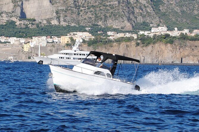 Private Scenic Boat Tour from Sorrento to Positano and Amalfi - Boat comfort and what’s included so you’re not scrambling