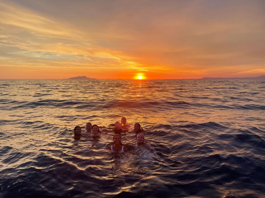 Private Sunset boat tour - Captain Juan and the importance of a steady hand
