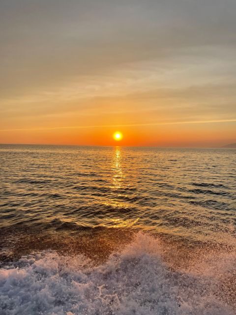 Private Sunset boat tour - What’s included in the boat package (and where value shows up)