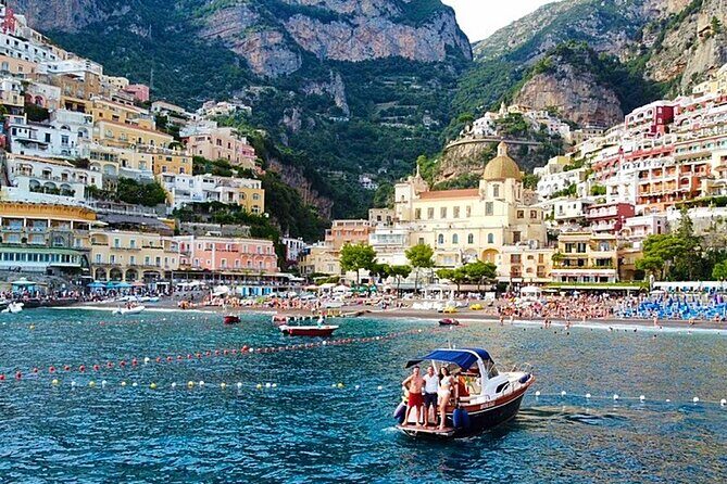 Private Sunset Cruise of the Amalfi Coast (restroom on board) - On-board comfort: restroom, drinks, snacks, and little touches