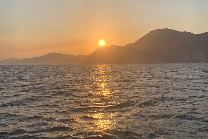 Private Sunset Cruise of the Amalfi Coast (restroom on board) - The human factor: why the captains shape your experience
