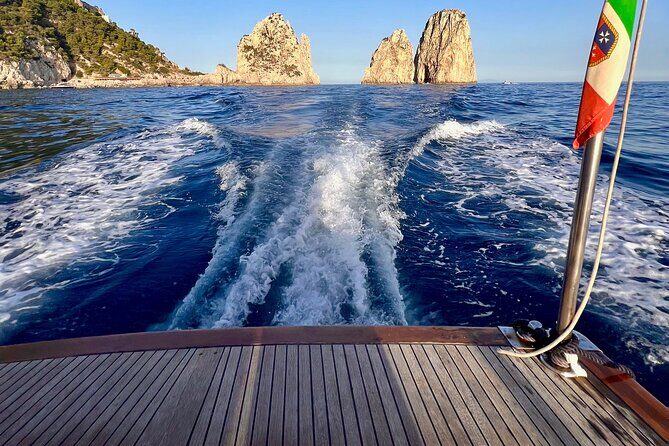 Private Tour Ischia Procida Capri Positano Amalfi by Speedboat - Key reasons this speedboat tour works