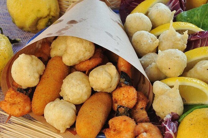 Private Tour: Naples Food Tasting Tour by Vintage Vespa - Stops That Matter: Piazza del Municipio, Galleria Umberto I, Via Toledo, and the Bay Views