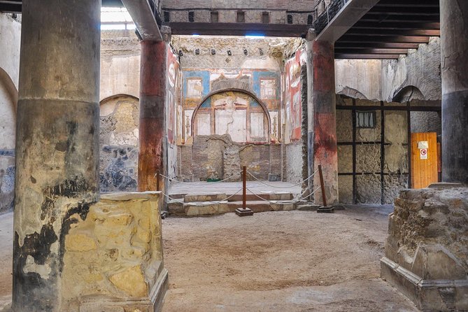 Private Tour Pompeii and Herculaneum - The Mount Vesuvius drive: getting the viewpoint without the hike