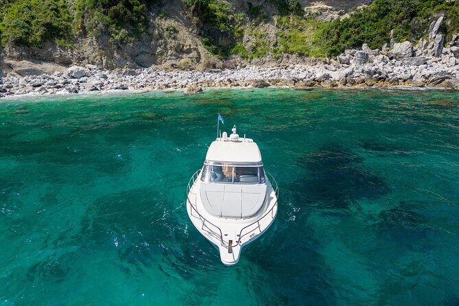 Private Tour to Capri and the Amalfi Coast by Speedboat - White Grotta and the Madonna of Capri: a stop that sets the tone