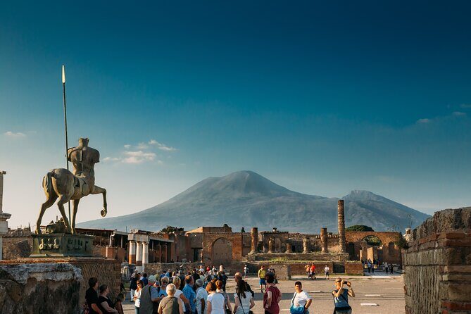 Private Tour to Pompei Sorrento and Positano with English speaking Driver/Guide - Sorrento town time: Piazza Tasso, Cathedral, and San Francesco cloister