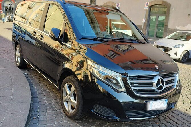 Private Transfer from Amalfi Coast to Rome or vice versa - Meet your driver: the signboard pickup that reduces stress