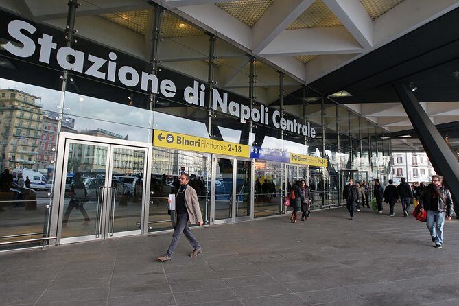 Private Transfer from Naples Airport, Port or Train Station to Naples Center - Airport pickup at Naples Capodichino: where the driver actually waits