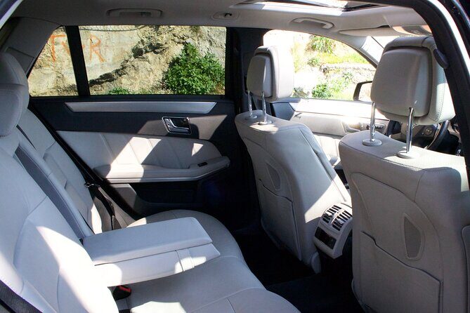 Private Transfer from Naples to Positano or vice versa - Meeting Points That Keep You From Wandering Around