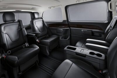 Private Transfer from Naples to Sorrento coast - Your Chauffeur: English Support, Local Advice, and the Calm Factor