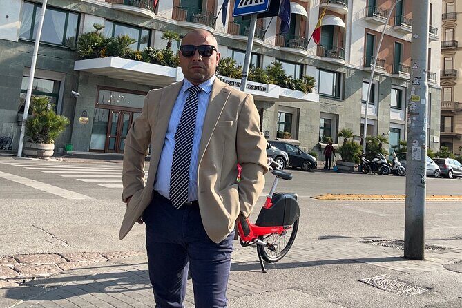 Private Transfer from Positano to Naples - Communication and service style: what you’re really paying for