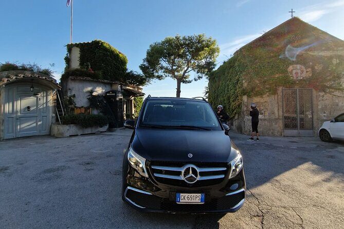 Private Transfer from Sorrento to Rome - Meet your English-speaking driver and get the right pickup