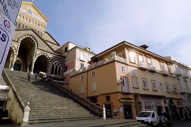 Private Transfer NAPLES to AMALFI or vv (with Stop option in Pompeii) - Driver skill matters more than people think