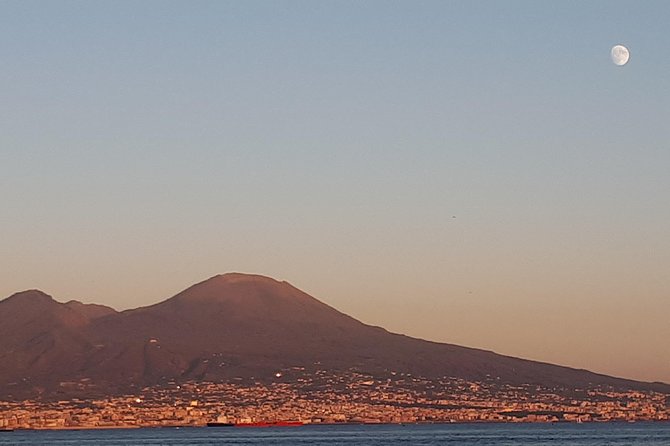 Private Transfer Naples to Sorrento or viceversa - Comfort and care details: water, air-con, kids, and special needs