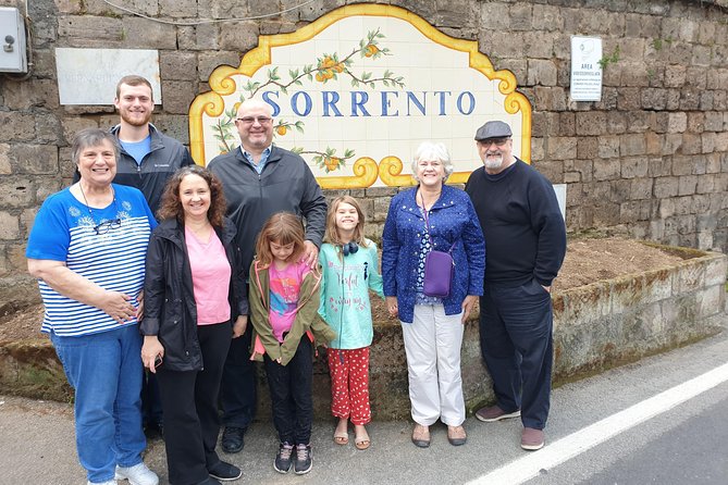 Private Transfer Naples to Sorrento or viceversa - Meet-and-greet that actually helps: finding your driver fast