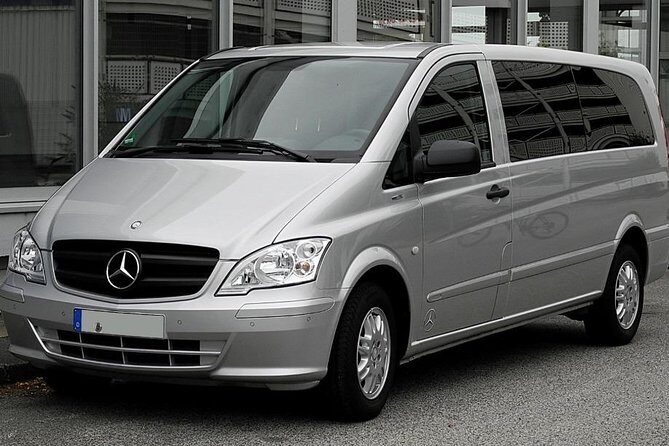 Private transfer Praiano to Naples - Luggage, safety, and the quiet stress-saver details