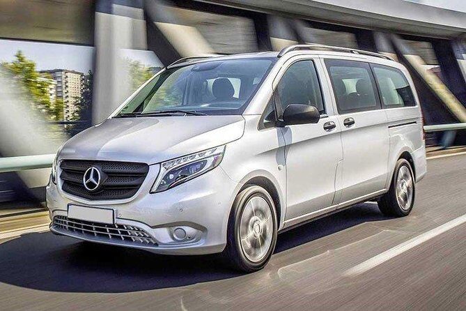 Private transfer Sorrento to Naples Airport OR Naples to Sorrento - Pickup timing and meeting points that keep your morning calm