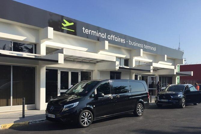 Private transfer Sorrento to Naples Airport OR Naples to Sorrento - The ride itself: A/C comfort, luggage help, and no passenger detours