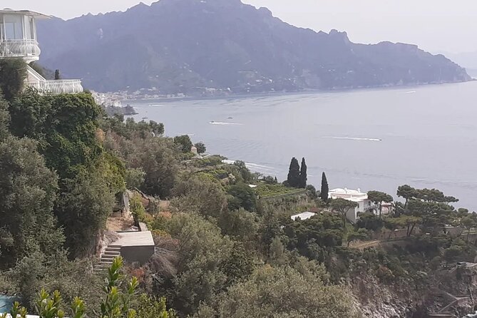 Private transfer to Positano via Pompeii - Your chauffeur ride: comfort, WiFi, and private pacing