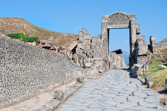 Ravello, Sorrento & Positano Private Tour - Driving, photo stops, and managing Amalfi-Coast timing