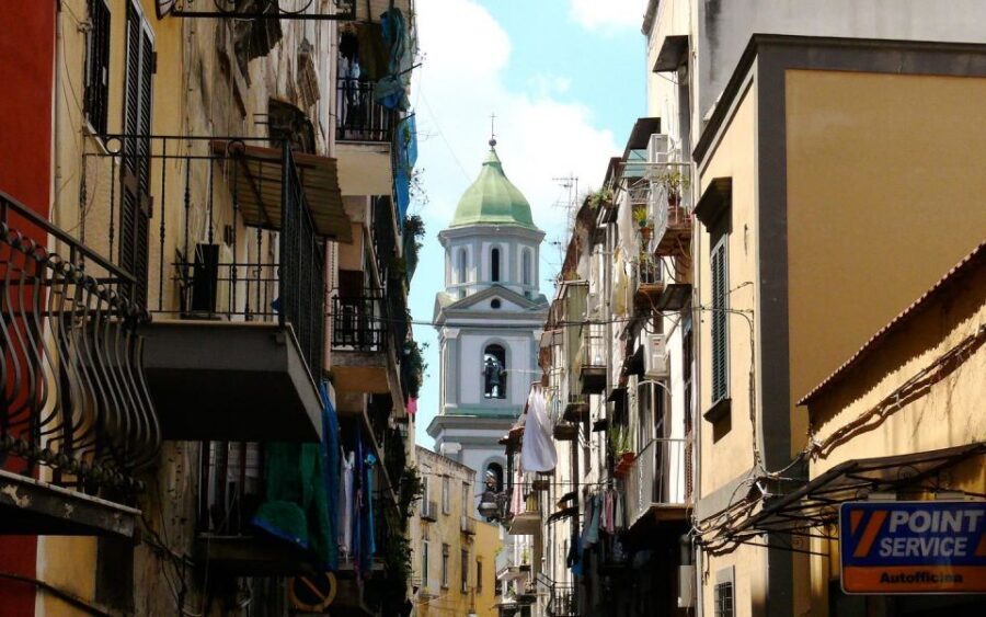 Rione Sanità tour among baroque, revival, street art & food - Food stops that feel like Naples: fried pizza, fiocco di neve, and coffee