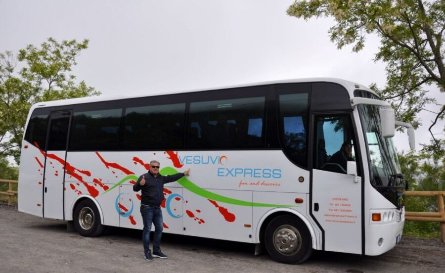 Round-Trip to Vesuvius National Park From Ercolano - The entrance-hour ticket rule: the one detail that can ruin the day