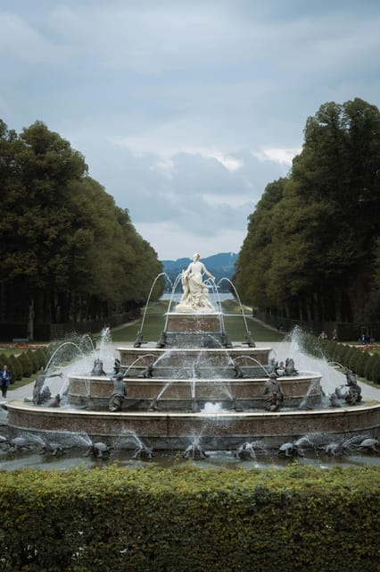 ROYAL PALACE OF CASERTA: GUIDED TOUR WITH ENTRANCE TICKET - SKIP THE LINE - Stop 2: the Royal Palace visit with a photo stop and guided walkthrough